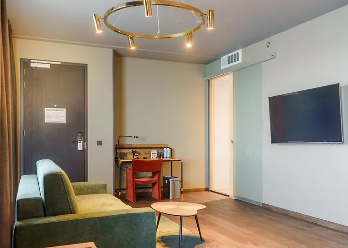 Four Elements Hotel
